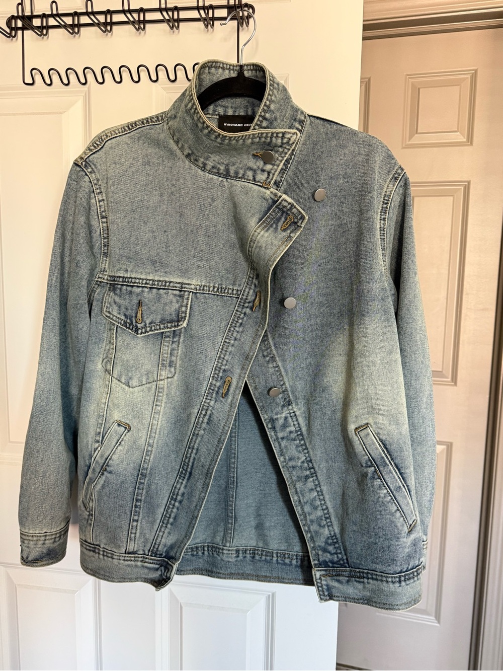 Aegle Deconstruct Asymmetric Denim Jacket Innovare Denim - Picture 3 of 9